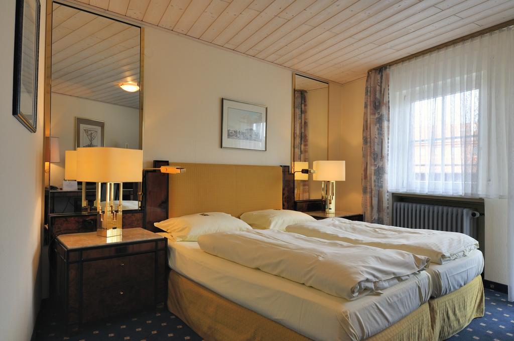 Hotel Zum Baecker Udenhain Exterior photo